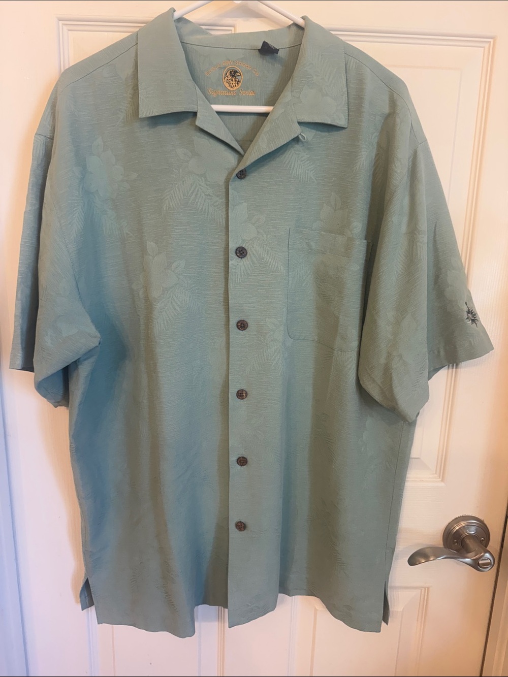 Tropical Short Sleeve Button-Down Shirt - Sage Green